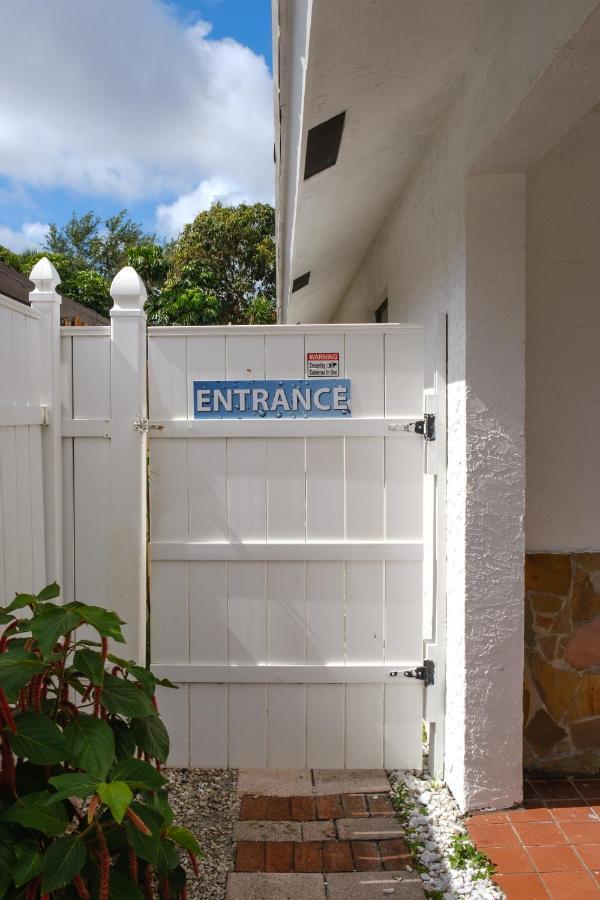 Tropical Hideaway! Apartment ฟอร์ต ลอเดอร์เดล ภายนอก รูปภาพ
